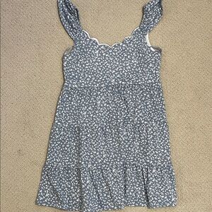 Women’s/juniors Blue Floral Sleeveless Dress, size L